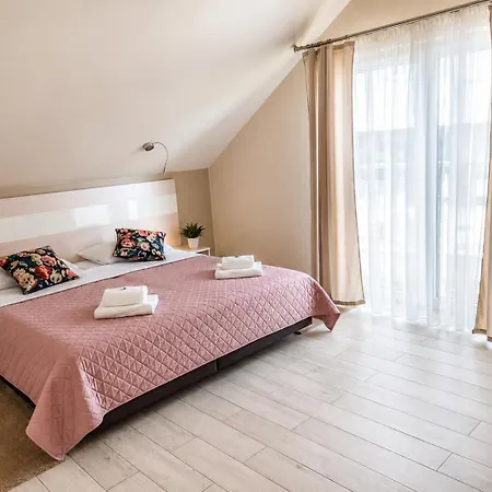 Διαμέρισμα Czarna Gora Is 36 *